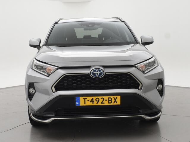 Toyota RAV4 2.5 PLUG-IN PHEV HYBRID AWD 4WD 306 PK + TREKHAAK | STOELVERW. | CAMERA | LED | APPLE CARPLAY | 18 INCH