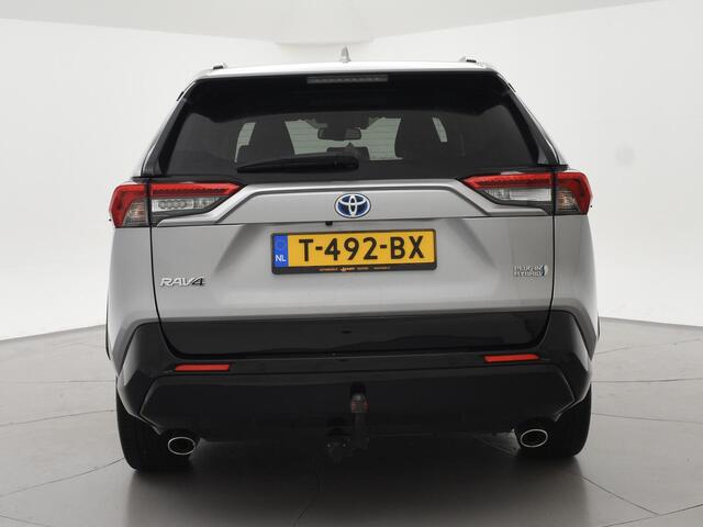 Toyota RAV4 2.5 PLUG-IN PHEV HYBRID AWD 4WD 306 PK + TREKHAAK | STOELVERW. | CAMERA | LED | APPLE CARPLAY | 18 INCH