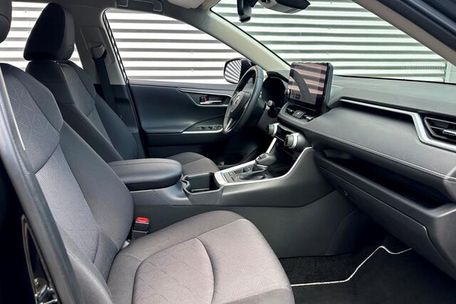 Toyota RAV4 2.5 Hybrid Dynamic Navi / Trekhaak