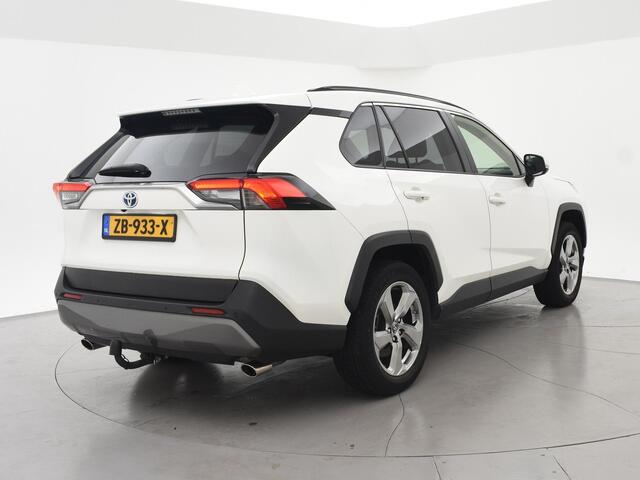 Toyota RAV4 2.5 HYBRID AWD FIRST EDITION + TREKHAAK 1650 KG | 360 CAMERA | LED | CARPLAY | ADAPTIVE CRUISE CONTROL