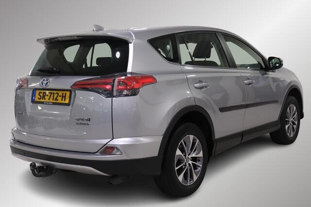 Toyota RAV4 2.5 Hybrid AWD Energy, AWD, Trekhaak, Elec Achterklep, Parkeersensoren voor en achter, Camera, Dealer Onderhouden!