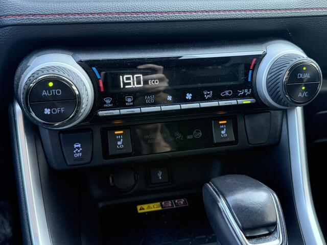 Toyota RAV4 2.5 PHEV AWD Style | Alarm | Trekhaak afneembaar 1500kg | All-se