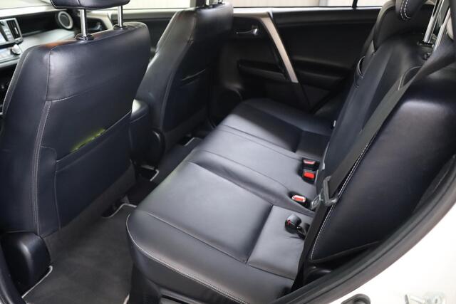 Toyota RAV4 2.5 Hybrid AWD Executive LEER/MEMORY TREKHAAK-AFNEEMBAAR 360-CAMERA 18"LMV ELEK.LAADKLEP STOELVERW. DAB NAVI ENZ.