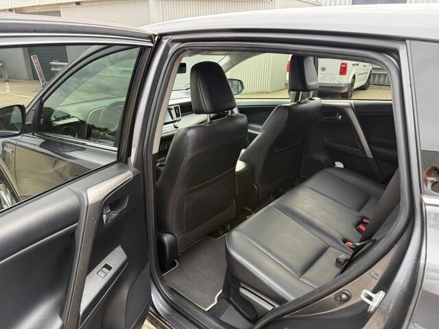 Toyota RAV4 2.5 Hybrid AWD Executive