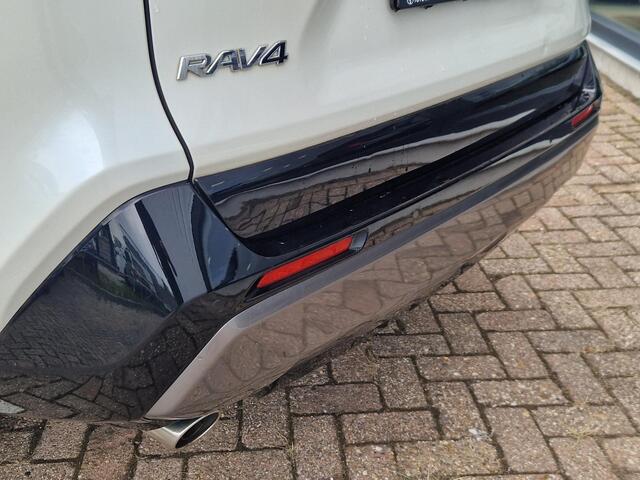 Toyota RAV4 2.5 Hybrid Bi-Tone
