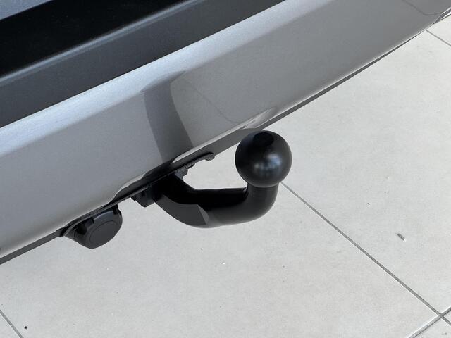 Toyota RAV4 2.5 Hybrid Style | Elektr. achterklep | Keyless | Trekhaak (vast) | Stoel/stuur verw. |