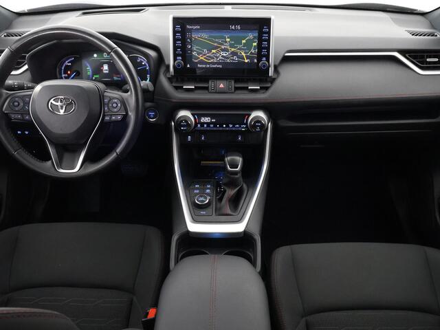 Toyota RAV4 2.5 Plug-in Hybrid AWD Dynamic | 1500KG trekgewicht | Afneembare Trekhaak| Stuur- & Stoelverwarming | Apple Carplay & AndroidAUTO |