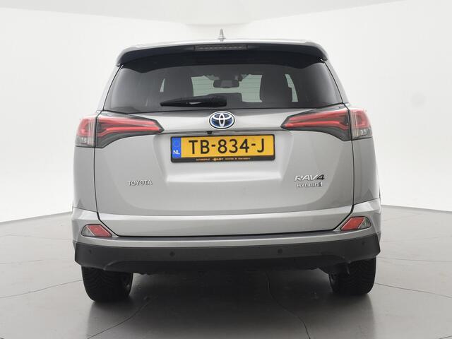 Toyota RAV4 2.5 HYBRID AUT. BLACK EDITION + SCHUIFDAK | LEDER | CAMERA | ADAPTIVE CRUISE | STOELVERW. | 18 INCH