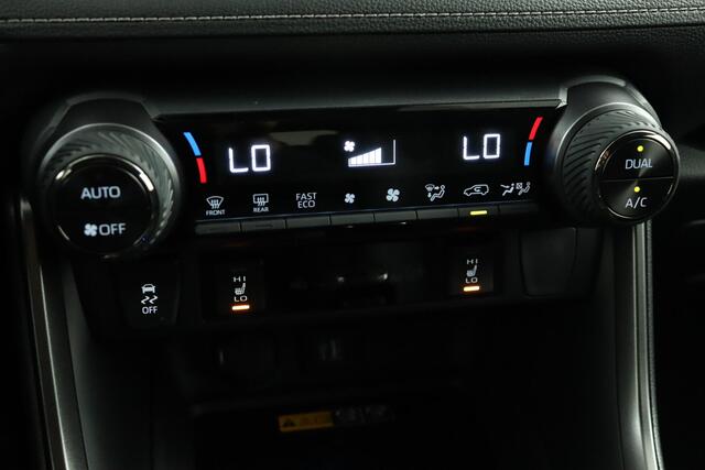 Toyota RAV4 2.5 Plug-in Hybrid AWD GR SPORT | Adaptive Cruise Control | Navigatie | Panoramadak | 360 graden camera | Stoelverwarming |