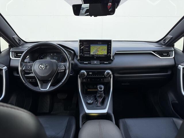 Toyota RAV4 2.5 Plug-in Hybrid AWD Bi-Tone Plus | Trekhaak | Memory | CarPlay | ACC | Camera | 19 inch