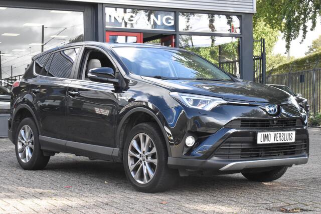Toyota RAV4 2.5 Hybrid AWD Executive Schuifdak | Leder | Rondomzicht Camera | 1.650KG trekgewicht | Navigatie | 12 mnd BOVAG garantie | Whatsapp 06-53188999