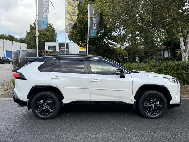 Toyota RAV4 2.5 Hybrid AWD 222PK Bi-ToneoPanooTrekhaakoJBL