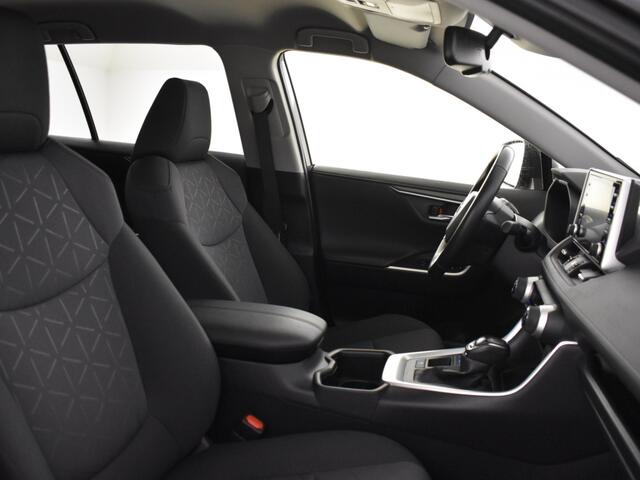 Toyota RAV4 2.5 Hybrid Dynamic | Trekhaak | Navigatie | Blindspot | Parkeers