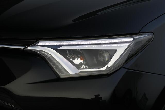 Toyota RAV4 2.5 Hybrid Black Edition