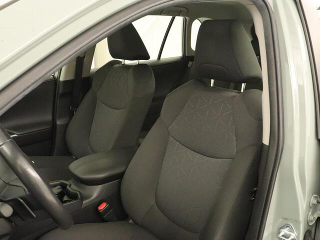 Toyota RAV4 2.5 Hybrid Active | 1e eigenaar | Trekhaak | Adaptive cruise | Camera | Carplay | Full LED | Digital Cockpit | Climate control | Parkeerhulp