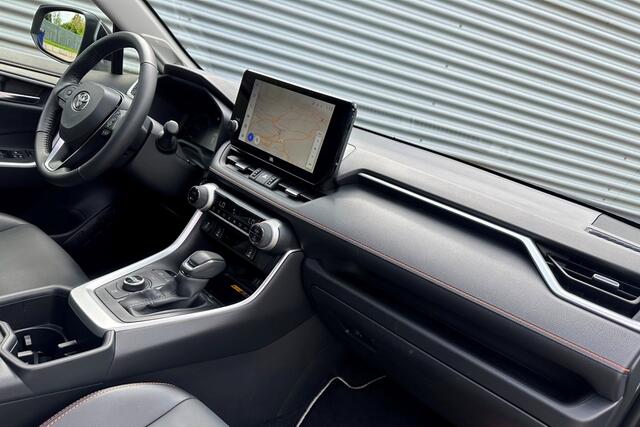 Toyota RAV4 2.5 Hybrid AWD Ulitmate Adventure Panoramad.