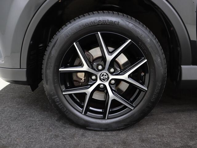 Toyota RAV4 2.5 Hybrid AWD Style | Afneembare trekhaak | Halflederen interieur | 1650 kg trekgewicht |