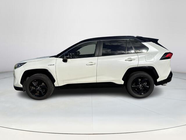 Toyota RAV4 2.5 Hybrid Bi-Tone **TREKHAAK/ NAVIGATIE/ APPLE CARPLAY/ KEYLESS/ STOELVERWARMING**