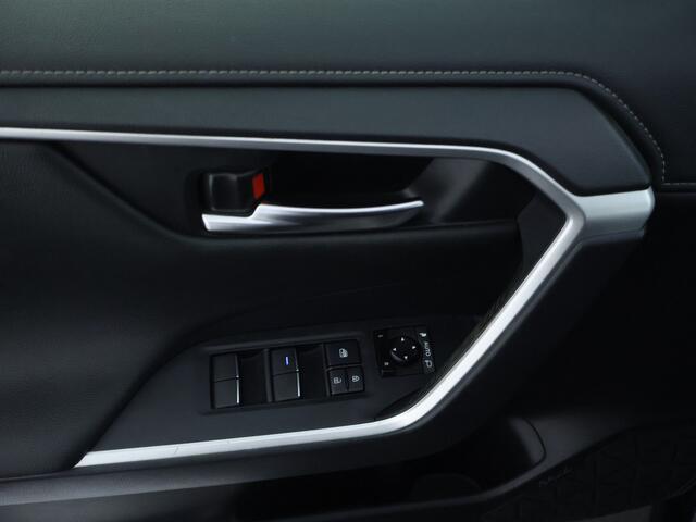 Toyota RAV4 2.5 Hybrid First Edition