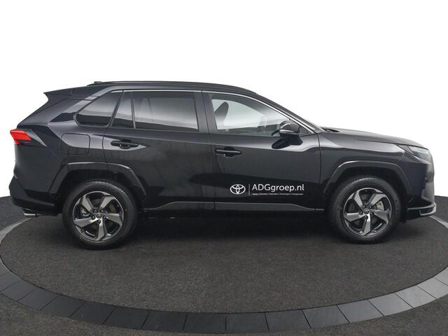 Toyota RAV4 2.5 Plug-in Hybrid AWD Dynamic | Direct Leverbaar | Stoelverwarming | Elektrisch verstelbare Bestuurdersstoel | Parkeersensoren Rondom |