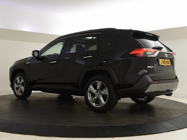 Toyota RAV4 2.5 Hybrid AWD Executive | Panoramadak | PDC V+A | Navigatie
