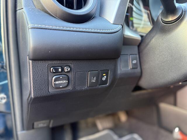 Toyota RAV4 2.5 Hybrid AWD Executive met 1650kg trekgewicht!! | Trekhaak | Stoel/Stuurverwarming | 360° camera | Clima | Navi | Keyless | RIJKLAARPRIJS INCL 12 MAANDEN GARANTIE EN BEURT