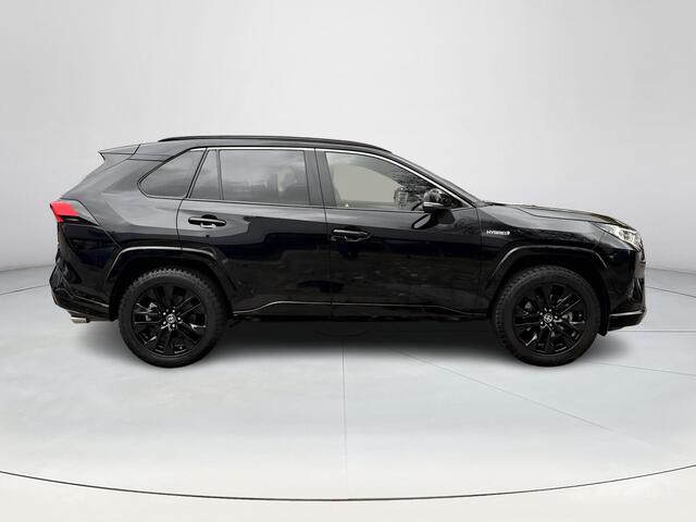 Toyota RAV4 2.5 Hybrid AWD Black Edition | 06-10141018 Voor meer informatie
