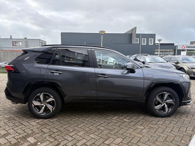 Toyota RAV4 2.5 Plug-in Hybrid AWD Dynamic | Afneembare trekhaak | 1500 kilo trekgewicht |
