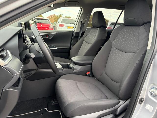 Toyota RAV4 2.5 Hybrid AWD Dynamic Automaat | Navi | 4X4 | Elek. achterklep |