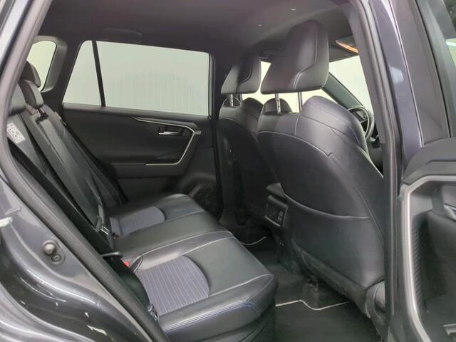 Toyota RAV4 2.5 Hybrid AWD Bi-Tone