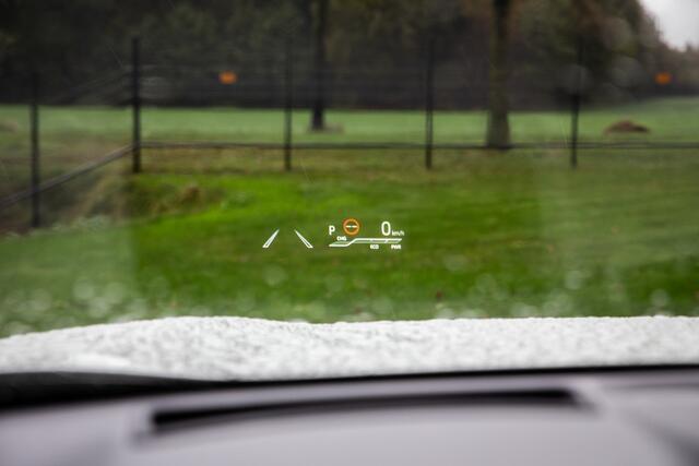 Toyota RAV4 2.5 Plug-in Hybrid AWD Bi-Tone Plus , JBL-soundsysteem, Stuurverwarming, Stoelverkoeling/verwarming, 360-camera