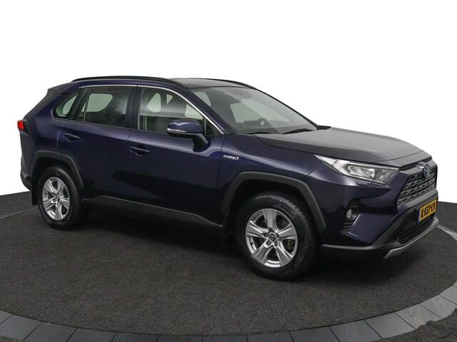 Toyota RAV4 2.5 Hybrid Active | Stoelverwarming | Trekhaak | Stuurverwarming | All season banden |