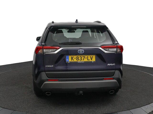 Toyota RAV4 2.5 Hybrid Active | Stoelverwarming | Trekhaak | Stuurverwarming | All season banden |