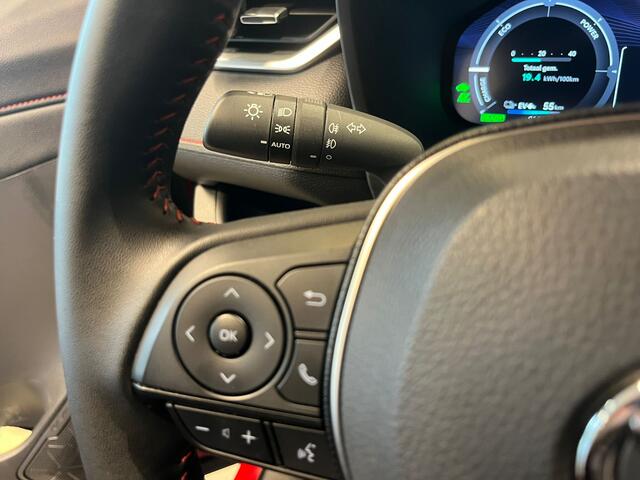 Toyota RAV4 2.5 Plug-in Hybrid 300 AWD Business demo