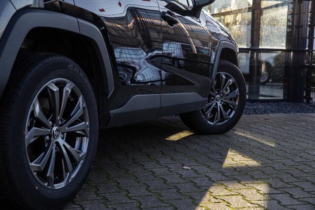 Toyota RAV4 2.5 Hybrid AWD Executive , Adap. cruise, Keyless entry, Carplay,