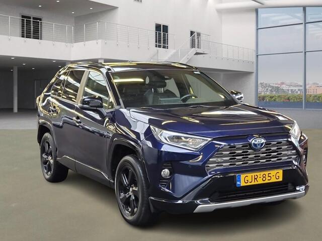 Toyota RAV4 2.5 Hybrid Style | FACE LIFT MODEL | JBL GELUID INSTALATIE | LED KOPLAMPEN | NAVIGATIE | KEYLESS ENTRY/GO | LEDER | ACHTERUIT RIJ CAMERA | PARKEREN SENSOREN | PANORAMA DAK | STOELVERWARMING/ KOELING | ELEKTRISCHE STOELEN |
