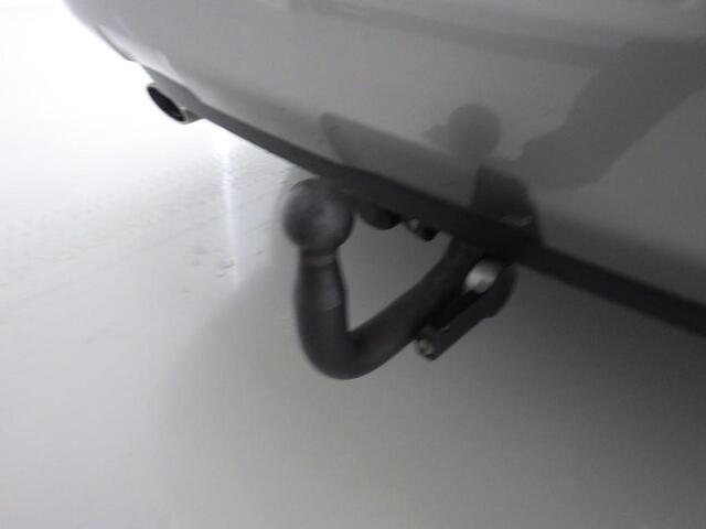 Toyota RAV4 2.5 HYBRID AWD EXECUTIVE I TREKHAAK I SCHUIFDAK I LEDEREN BEKLEDING I 360 CAMERA I NAVIGATIE