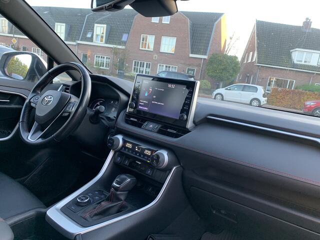 Toyota RAV4 2.5 Plug-in Hybrid AWD Dynamic, Trekhaak | 306pk
