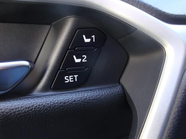 Toyota RAV4 2.5 Hybrid Executive / Panoramdak/ Lederen bekleding