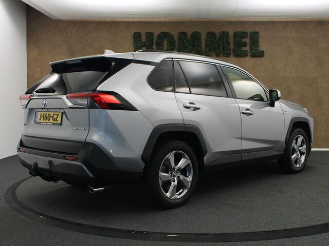 Toyota RAV4 2.5 Hybrid AWD Business Intro ELEKTRISCHE ACHTERKLEP - DODEHOEK DETECTIE - VASTE TREKHAAK (1650 KG GEREMD) - VIERWIELAANDRIJVING - KEYLESS ENTRY/START - ACHTERUITRIJCAMERA - CRUISE CONTROL ADAPTIEF - BLUETOOTH TELEFOONVOORBEREIDING - EXTRA GETINT GLAS ACH