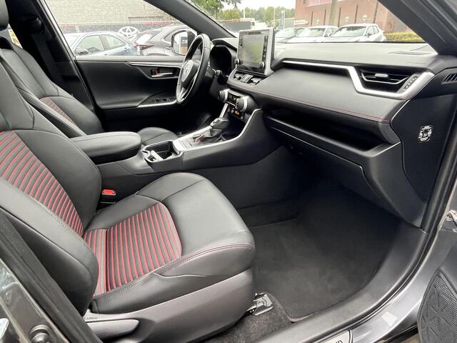 Toyota RAV4 2.5 Plug-in Hybrid AWD Style