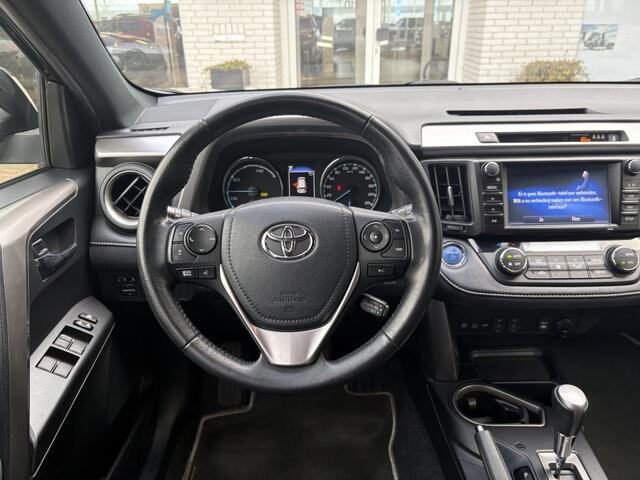 Toyota RAV4 2.5 Hybrid Style | Stoelverwarming | Trekhaak | NAVI |