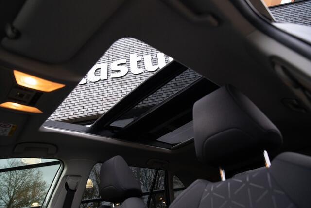 Toyota RAV4 2.5 Hybrid Executive , Panoramadak, Trekhaak,