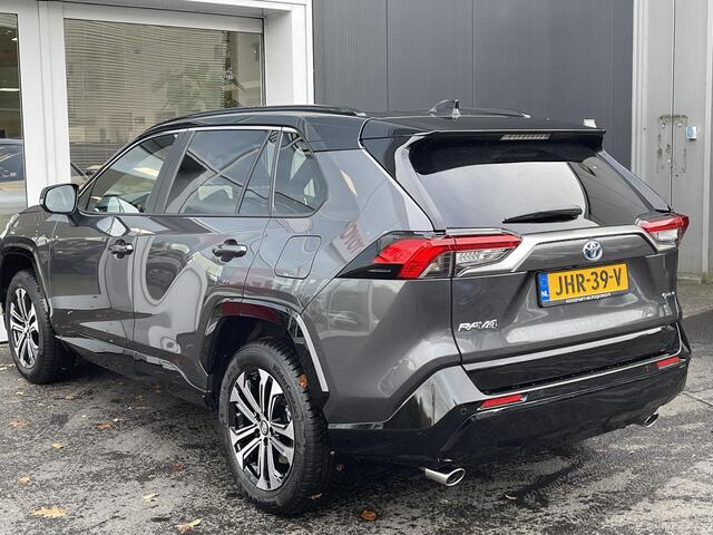 Toyota RAV4 2.5 Plug-in Hybrid AWD Bi-Tone Plus Schuif-/kanteldak | Lederen bekleding | JBL Premium geluid | Dodehoekdetectie
