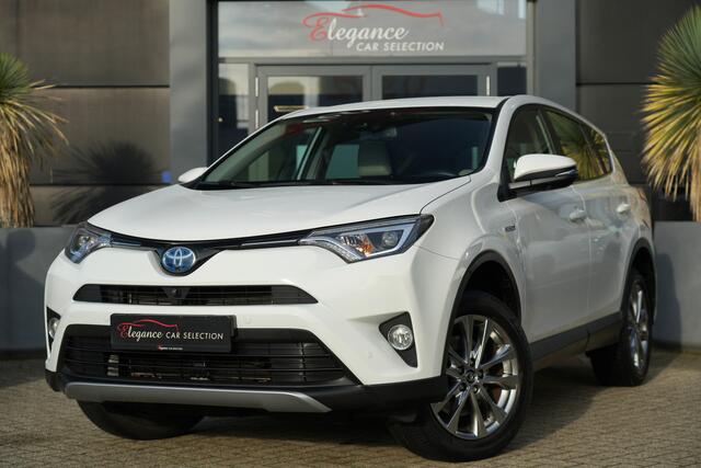 Toyota RAV4 2.5 Hybrid Executive 197 pk Navigatie/Trekhaak/Camera