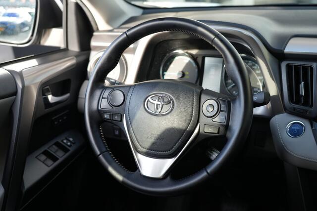 Toyota RAV4 2.5 Hybrid Executive 197 pk Navigatie/Trekhaak/Camera