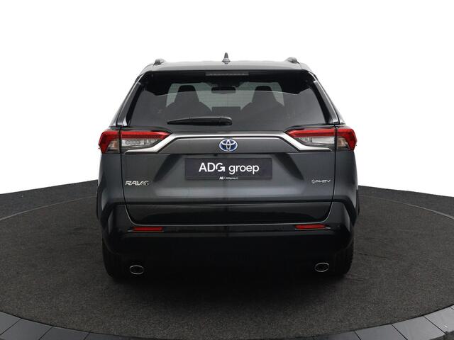 Toyota RAV4 2.5 Plug-in Hybrid AWD Dynamic | Parkeersensoren voor en achter | Navigatie | Stoelverwarming | Led verlichting |