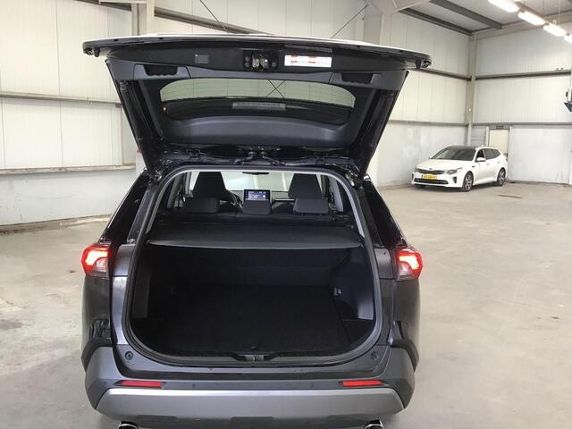 Toyota RAV4 2.5 Hybrid Black Edition | Stoelverwarming | Camera | Climate control | Cruise control