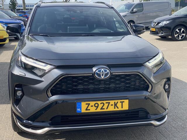 Toyota RAV4 2.5 Plug-in Hybrid AWD GR SPORT | Stoelverwarming | Stuurwielverwarming | Climate Control | Head Up Display