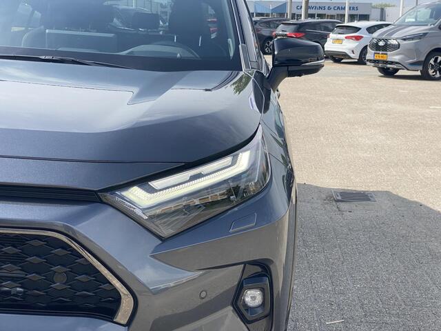 Toyota RAV4 2.5 Plug-in Hybrid AWD GR SPORT | Stoelverwarming | Stuurwielverwarming | Climate Control | Head Up Display